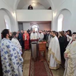 Епископ Методије на Богојављење богослужио у Кочанима код Никшића