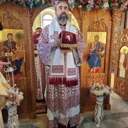 Свети Атанасије Велики молитвено прослављен у манастиру Златеш