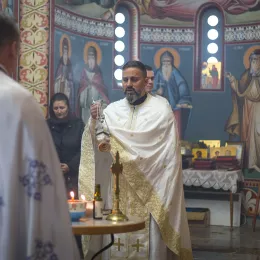 Епископ Методије служио Литургију у Мојковцу, прослављена храмовна слава