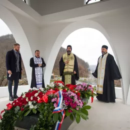 Епископ Методије служио Литургију у Мојковцу, прослављена храмовна слава