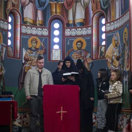 Епископ Методије служио Литургију у Мојковцу, прослављена храмовна слава