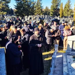 Служен годишњи помен протођакону Владимиру Јарамазу