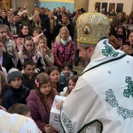 Епископ Методије на Бадњи дан служио Литургију у никшићкој Саборној цркви