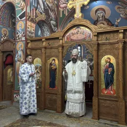 Епископ Методије на празник Сабора Пресвете Богородице богослужио у Мојковцу