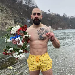 На Богојављење се први пут Бог видљиво показао човјеку у три Лица