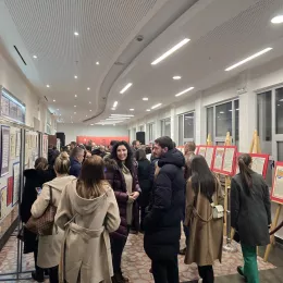 Изложба калиграфских радова отворена у Никшићком позоришту