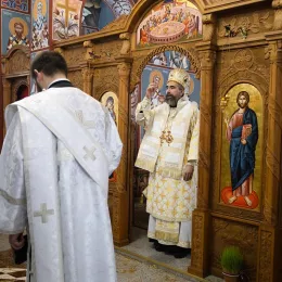Митрополит Методије и епископ Јеротеј на празник Сабора Пресвете Богородице богослужили у Мојковцу