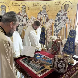 Митроплит Методије на Савиндан богослужио у селу Дапсиће