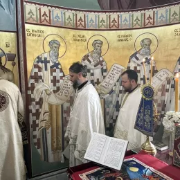 Митроплит Методије на Савиндан богослужио у селу Дапсиће