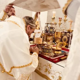 Митроплит Методије на празник рођења Богомладенца Христа служио у беранском Саборном храму