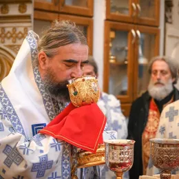 У недјељу Светих Отаца Митрополит Методије богослужио у никшићком Саборном храму