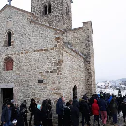 Недјеља Православља молитвено прослављена у Ђурђевим Ступовима