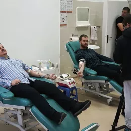 Акција добровољних давалаца крви у Бијелом Пољу у организацији СПЦО
