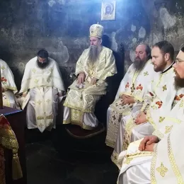 Епископ Јоаникије служио Литургију у манастиру Ђурђеви Ступови