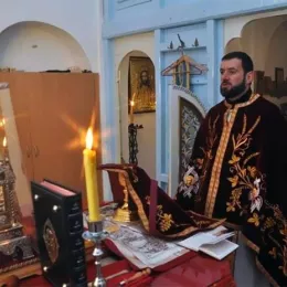 Литургија у Реновцу