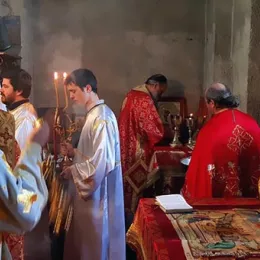 Преосвећени Владика Јоаникије служио у манастиру Ђурђеви Ступови