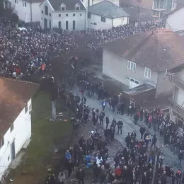 На литији у Бијелом Пољу преко 20 хиљада људи