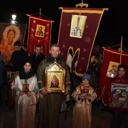 Протојереј-ставрофор Борис Брајовић на литији у Никшићу