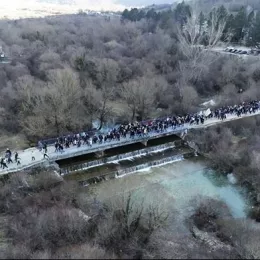 Протојереј-ставрофор Борис Брајовић на литији у Никшићу