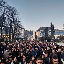 Величанствена свенародна литија одржана у Бијелом Пољу