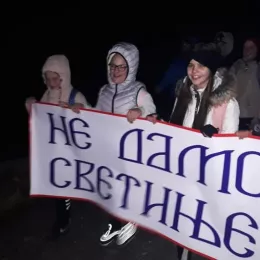 Литија из Косијерева кренула ка Саборном храму у Никшићу