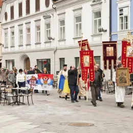 У Леобену одржана литија подршке Цркви и вјерном народу у Црној Гори 