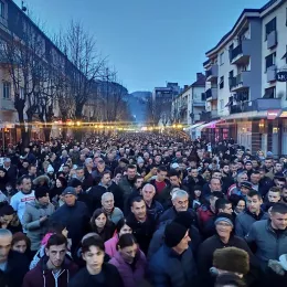 Литију у Бијелом Пољу предводили Владике Јоаникије и Теодосиј