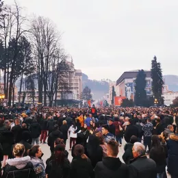Литију у Бијелом Пољу предводили Владике Јоаникије и Теодосиј
