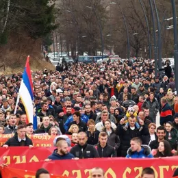 Поносно и с љубављу у одбрани Светиња