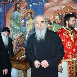 Владика Јоаникије богослужио у Горњем Острогу у Недјељу о митару и фарисеју