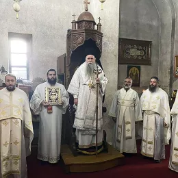 Епископ Јоаникије служио у манастиру Ђурђеви Ступови