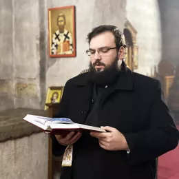 Епископ Јоаникије служио у манастиру Ђурђеви Ступови