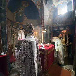 Владика Методије на празник Сретења Господњег служио Литургију у манастиру Заграђе