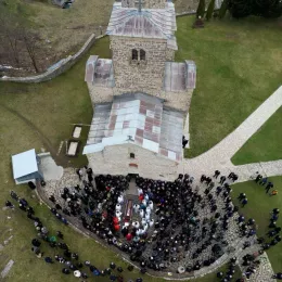 На православном гробљу у Беранама сахрањен протојереј-ставрофор Драган Ристић