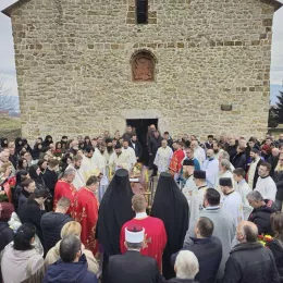 На православном гробљу у Беранама сахрањен протојереј-ставрофор Драган Ристић