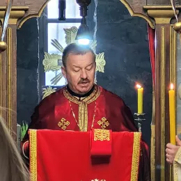 Литургија у цркви Светих Апостола Петра и Павла у Бијелом Пољу