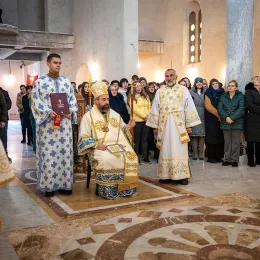 Епископ Методије богослужио у Саборном храму Преподобног Симеона Мироточивог