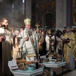 Владика Марко богослужио у Требињу