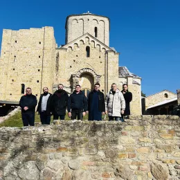 Братство Свети краљ Милутин обишло древне српске светиње