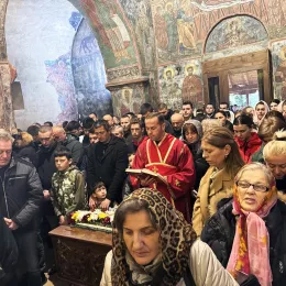  „Нелицемјеран“ значи да другог не мјеримо по лицу