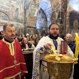  „Нелицемјеран“ значи да другог не мјеримо по лицу