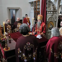 Литургијско сабрање и помен Владици хаџи Сави Косановићу