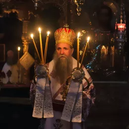 Епископ Јоаникије богослужио у манастиру Хиландару