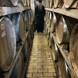 Епископ Јоаникије богослужио у манастиру Хиландару