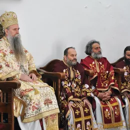 Епископ Јоаникије у Никшићу служио Литургију и помен жртавама НАТО бомбардовања 1999.