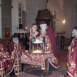 Бденије у Саборној цркви у Никшићу уочи Крстопоклоне недјеље