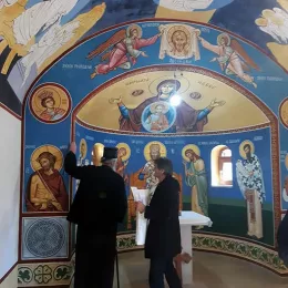 Владика Јоаникије обишао цркву у Врбици