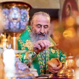 Владика Јоаникије на  прослави Кијевопечерских светих