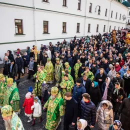 Владика Јоаникије на  прослави Кијевопечерских светих