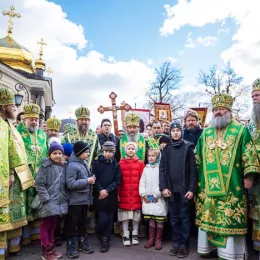 Владика Јоаникије на  прослави Кијевопечерских светих